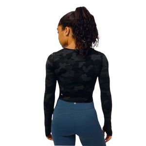 Wunder Train Cropped Long Sleeve - 12